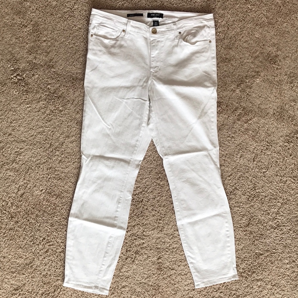 Nine West skinny ankle jeans